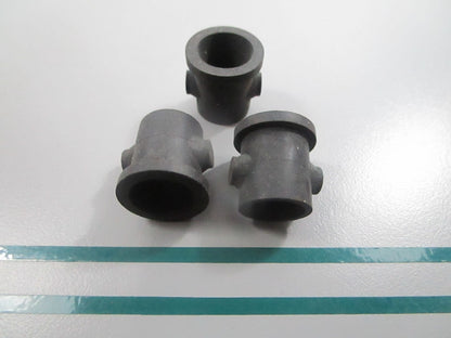 NEW OEM (LOT OF 3) 302497 0302497 OMC Johnson Evinrude Grommet 0810