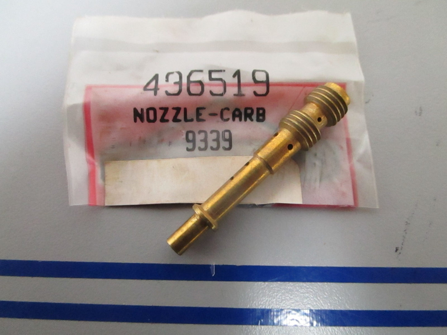 NEW OEM 496519 Briggs & Stratton Carburetor Nozzle 0810