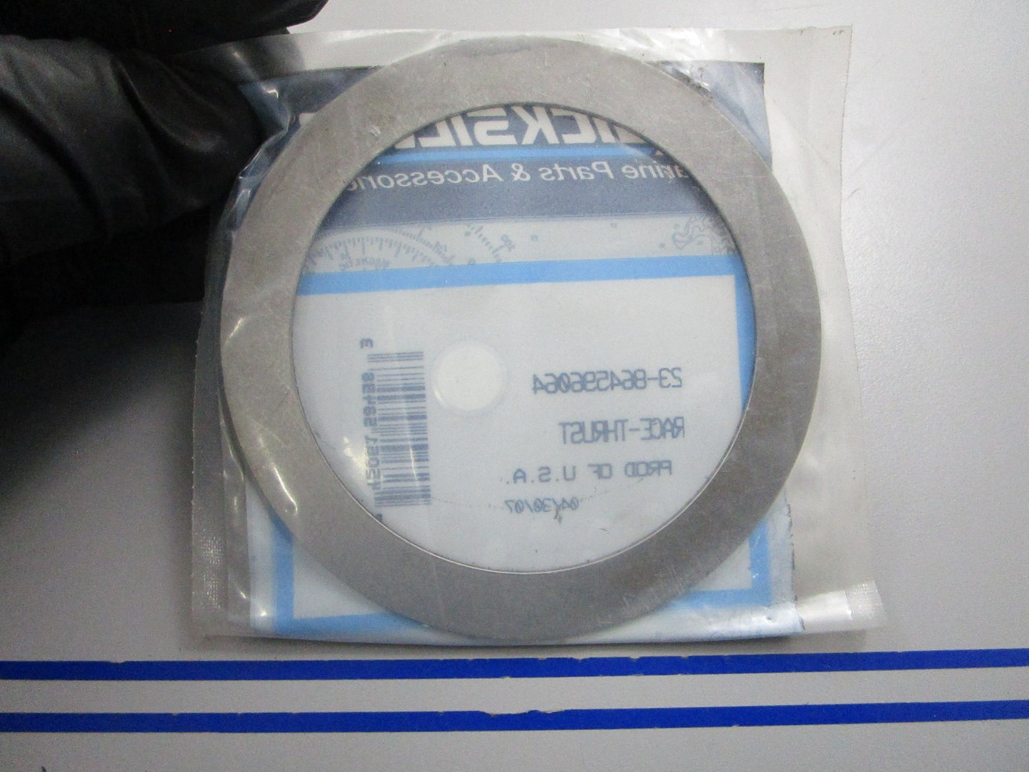 NEW OEM 23-864596064 Mercury Quicksilver Thrust Race 0810