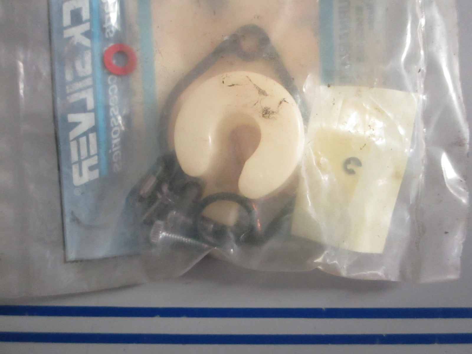 NEW OEM 813485M Mercury Quicksilver Carburetor Repair Kit 0820