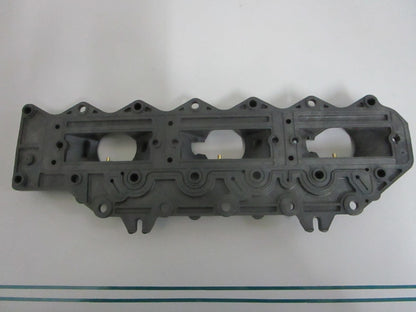 NEW OEM 439740 0439740 OMC Johnson Evinrude Intake Manifold Assy 0820