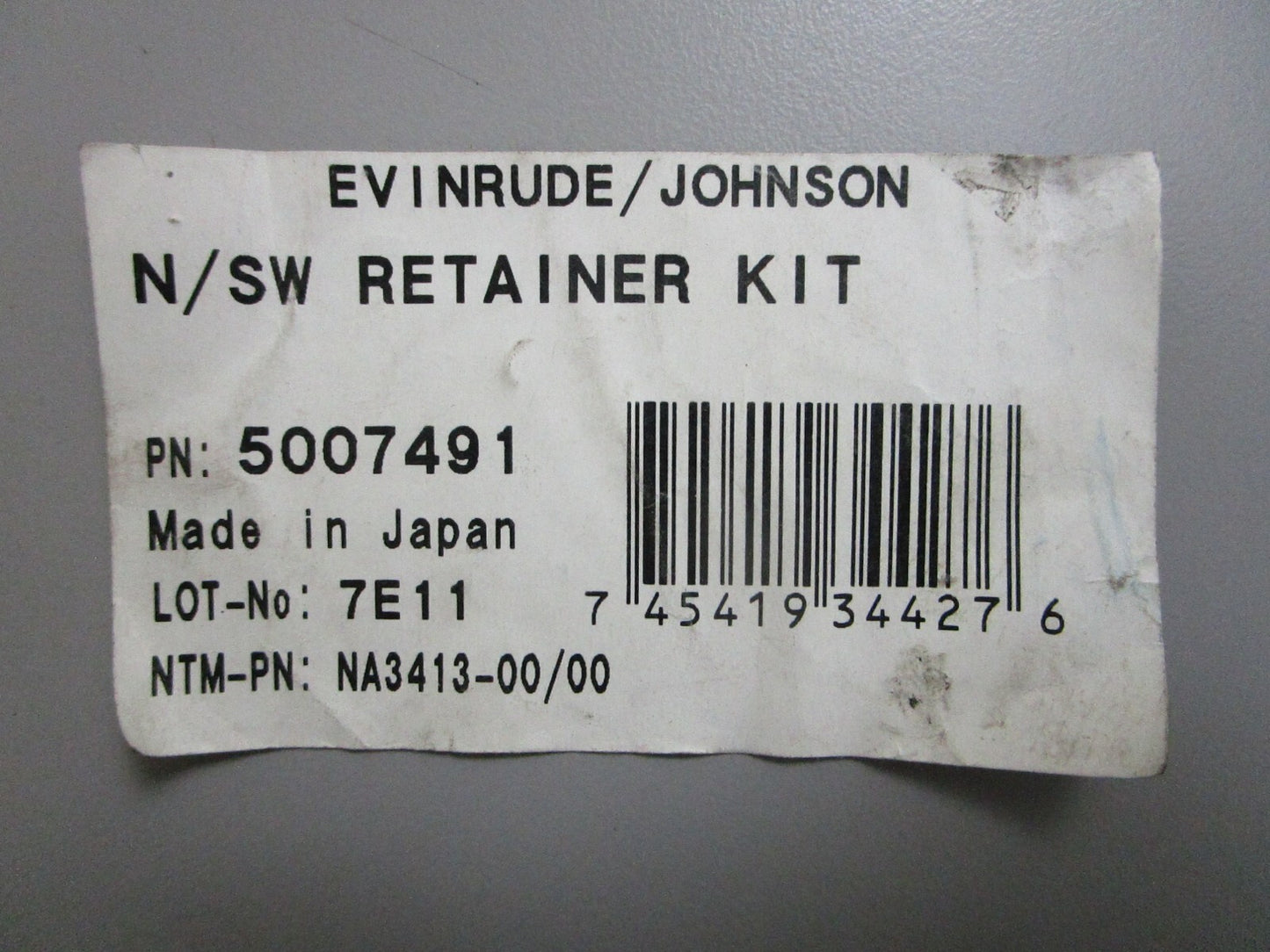 *NEW OEM* 0810 OMC Johnson Evinrude Retainer Kit 5007491