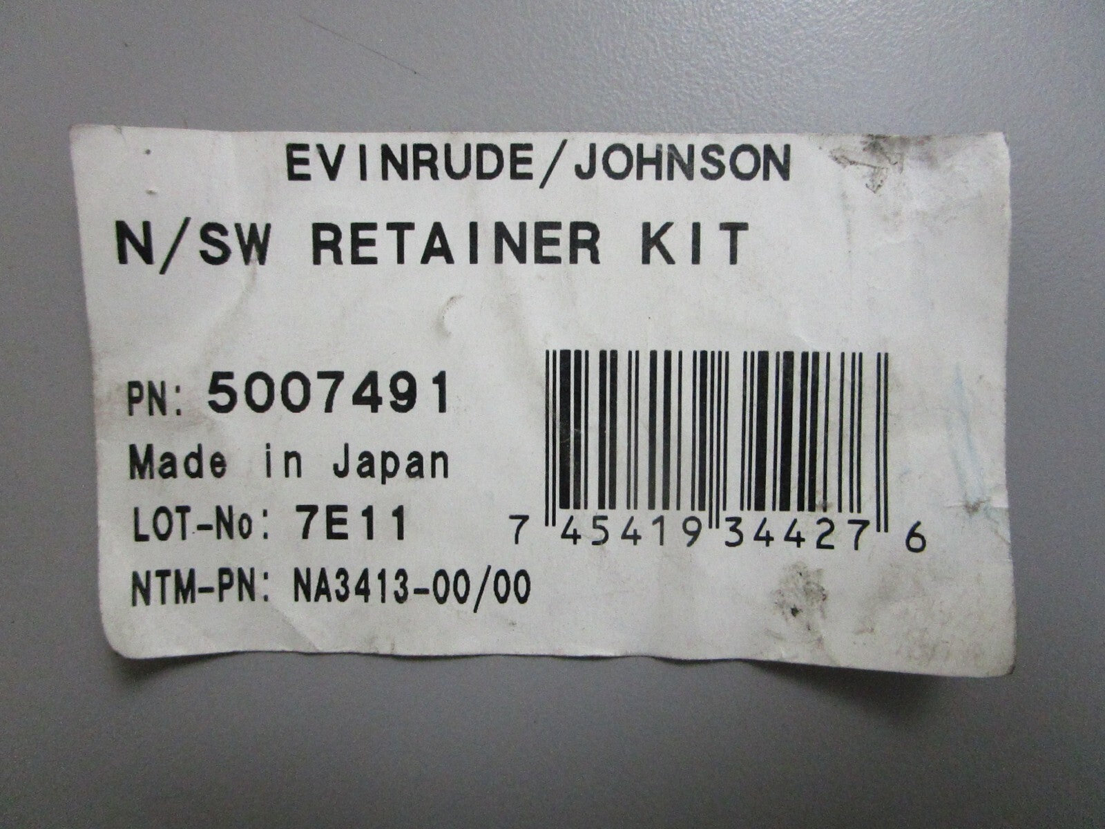 *NEW OEM* 0810 OMC Johnson Evinrude Retainer Kit 5007491