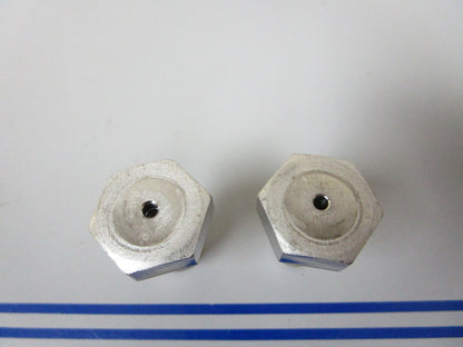 *NEW OEM* (LOT OF 2) 0810 Volvo Penta Bolt 3850931