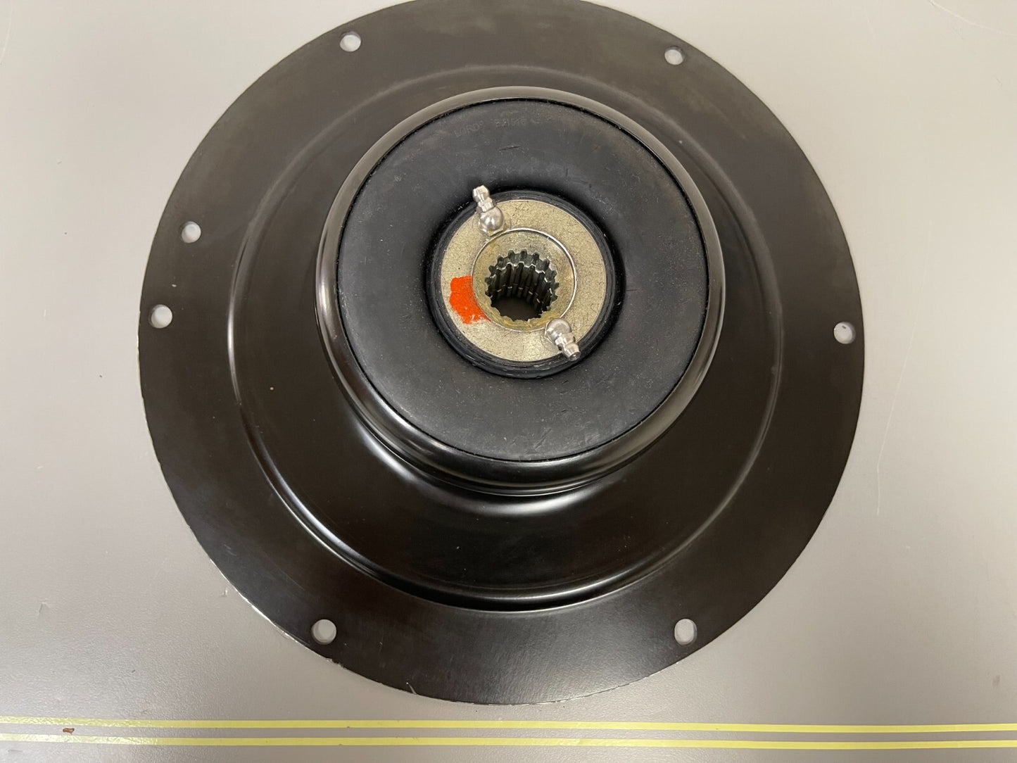 *NEW OEM* Mercury MerCruiser Engine Coupler