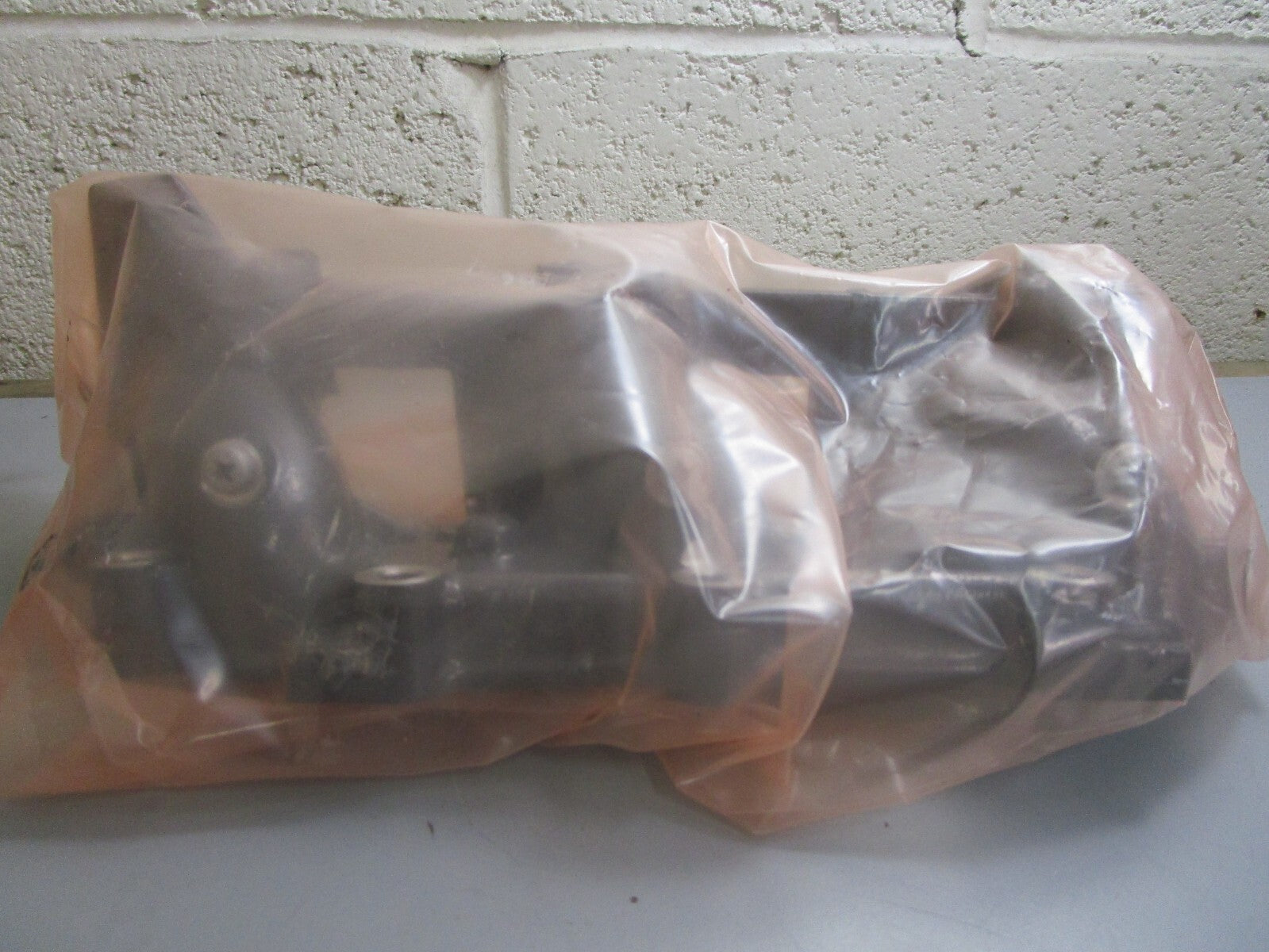 *NEW OEM* 0820 Honda Intake Manifold 17100-ZV5-000ZA
