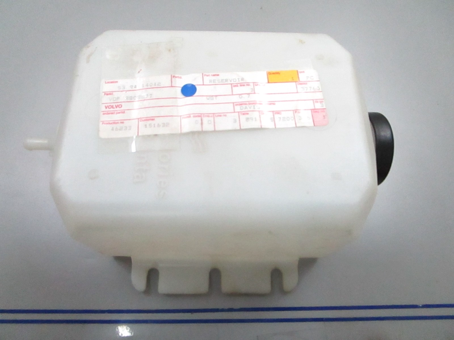 *NEW OEM* 0720 Volvo Penta Reservoir 3808877