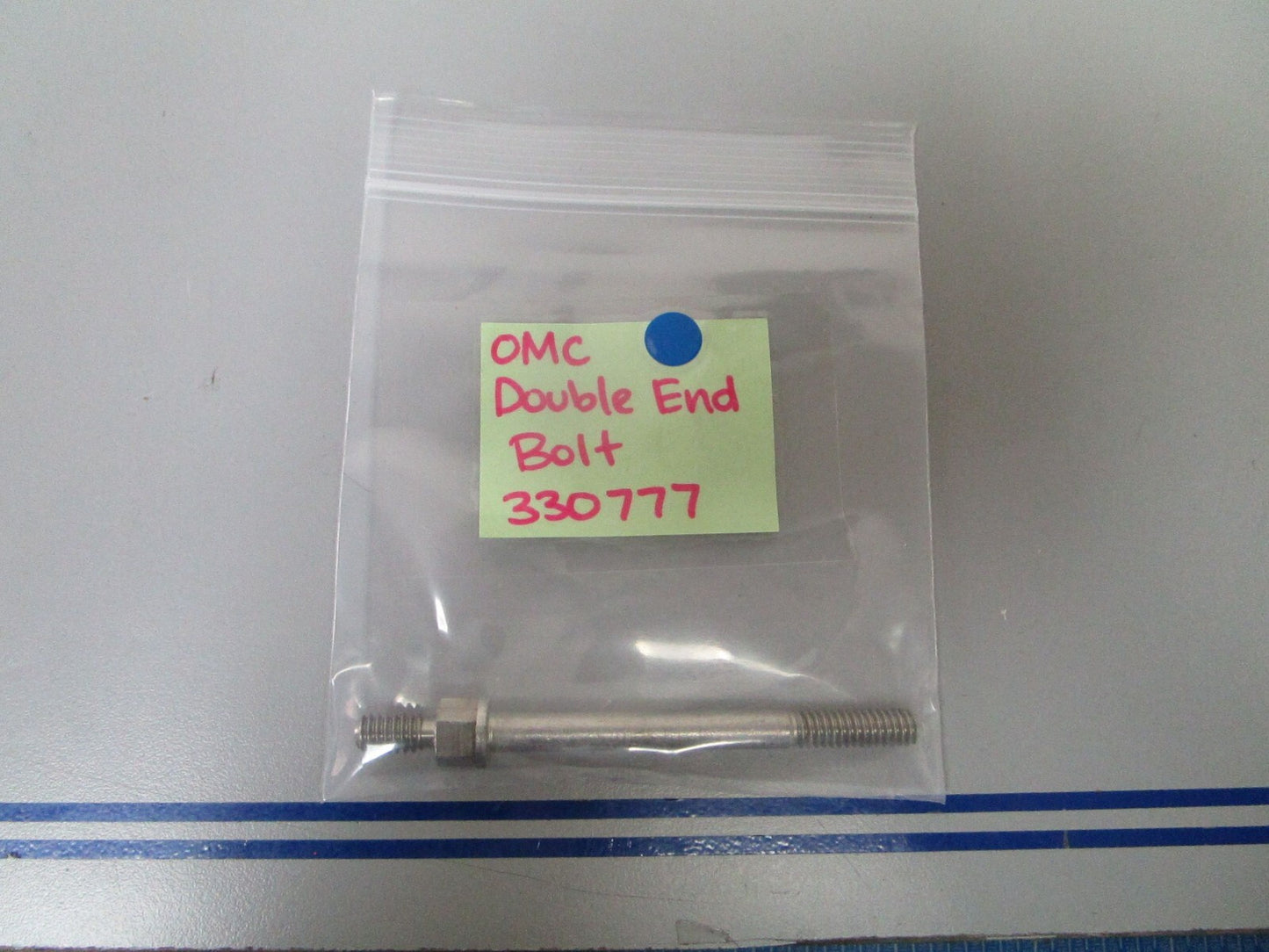 *NEW OEM* 0770 OMC Johnson Evinrude Double End Bolt 330777 0330777