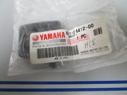 *NEW OEM* 0810 Yamaha Body 6G1-24412-00-00