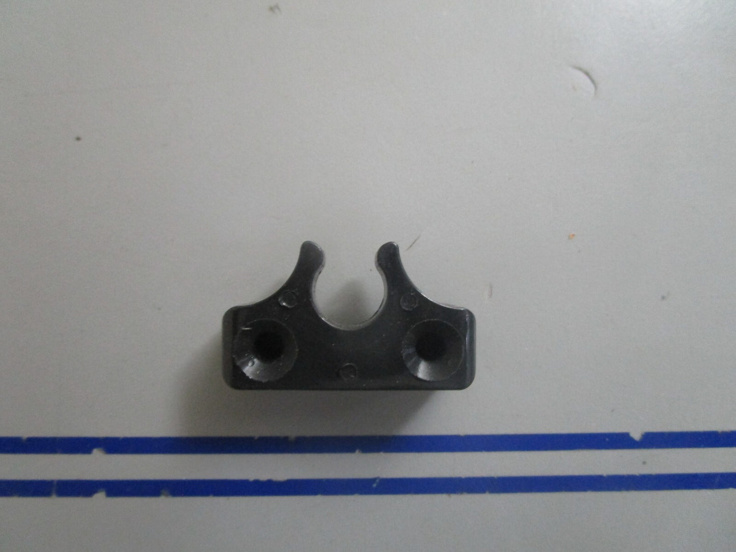 *NEW* 0810 Sea-Dog Line Inside Eye Bracket 273369-1