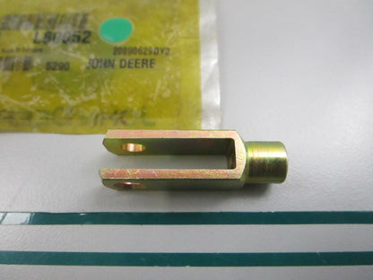 John Deere NEW OEM Yoke L80052 6010 6020 SCV Linkage Control NOS 0810