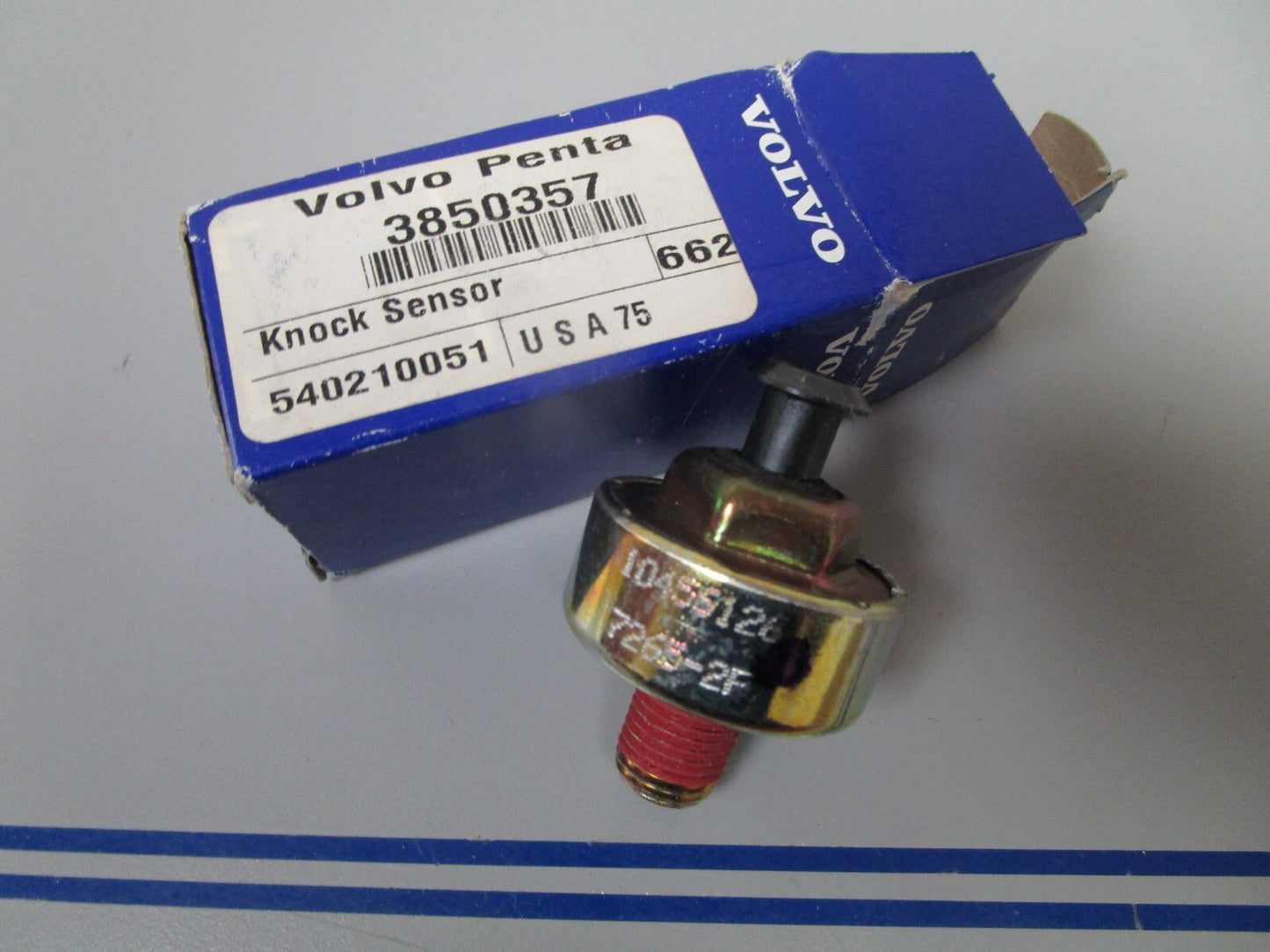 *NEW OEM* 0810 Volvo Penta OMC 5.7 Knock Sensor Sender 3850357