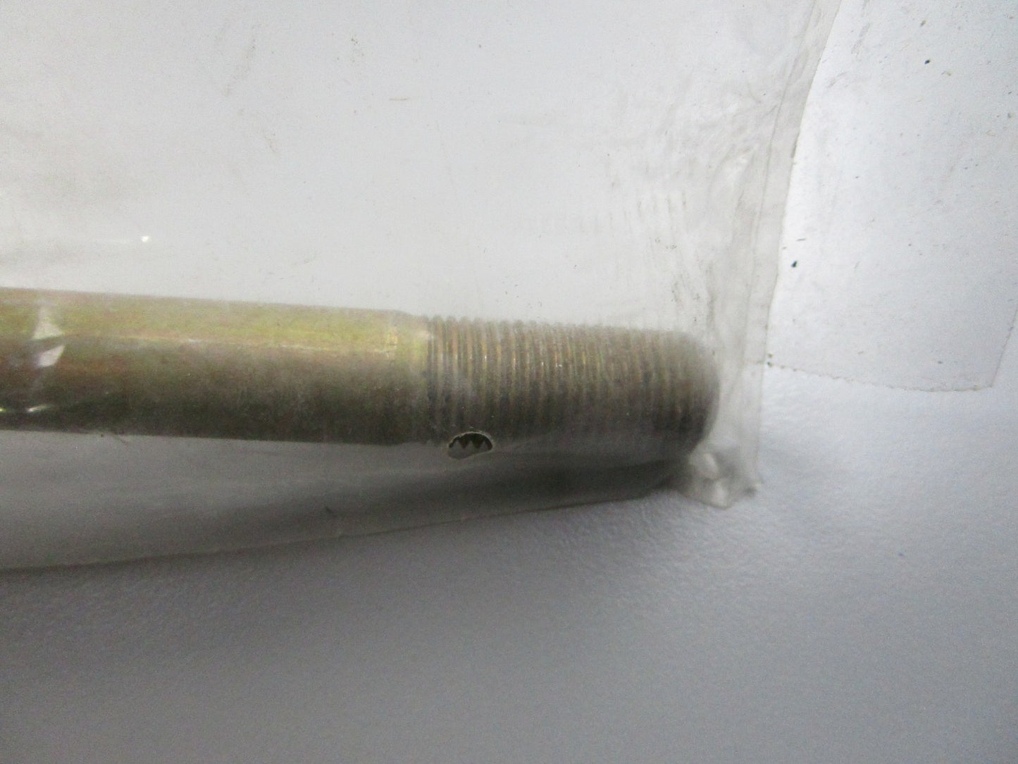 *NEW OEM* 0810 Mercury Quicksilver Bolt 10-F850371