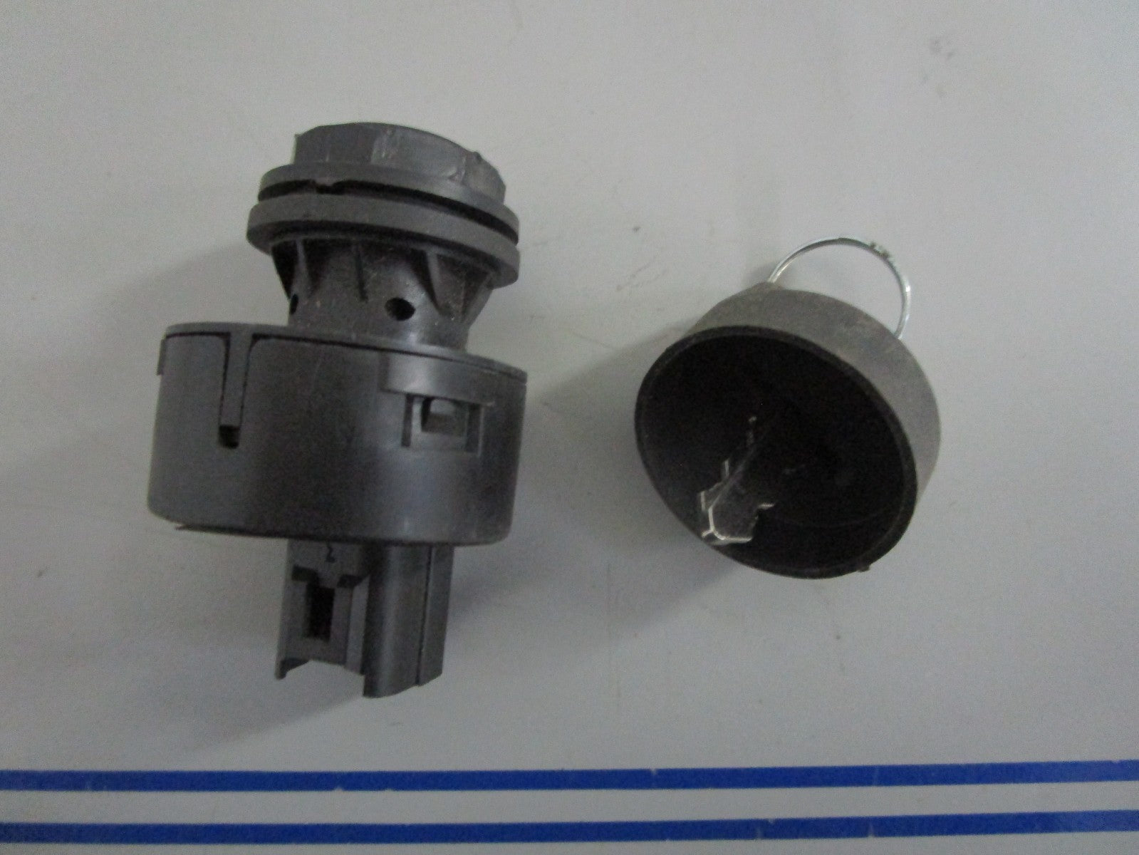 NEW OEM JU2-H2510-10-00 Yamaha Main Ignition Switch 0820