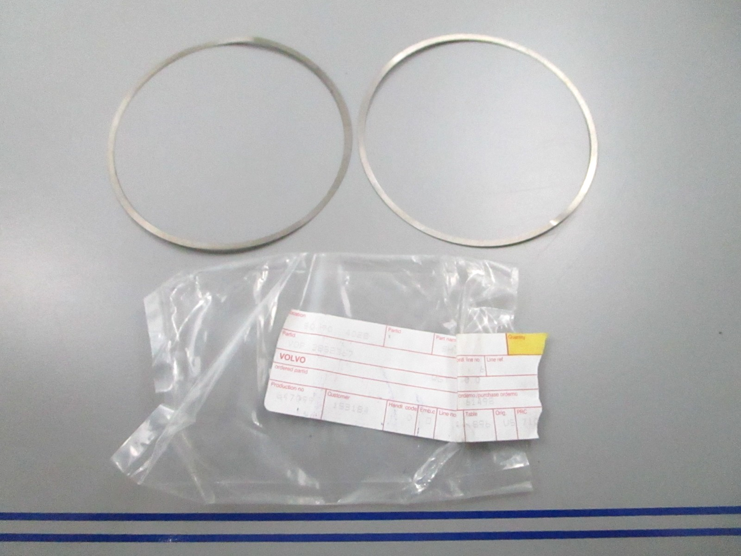*NEW OEM* (LOT OF 2) 0810 Volvo Penta Shim 3852367