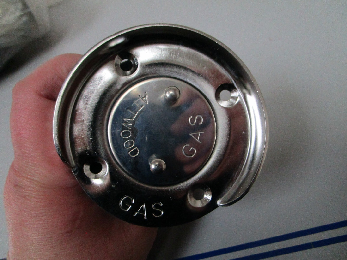 *NEW OEM* 0720 Attwood Gas Deck Fill & Cap 1 ½" Hose