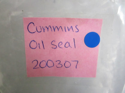 *NEW OEM* 0820 Cummins Oil Seal 200307