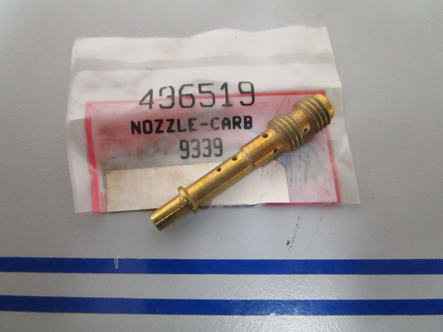 NEW OEM 496519 Briggs & Stratton Carburetor Nozzle 0810