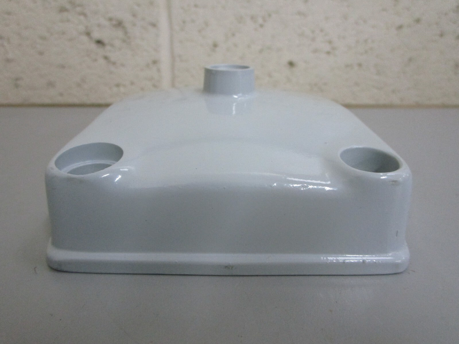 *NEW OEM* 0820 Volvo Penta Cover 832667