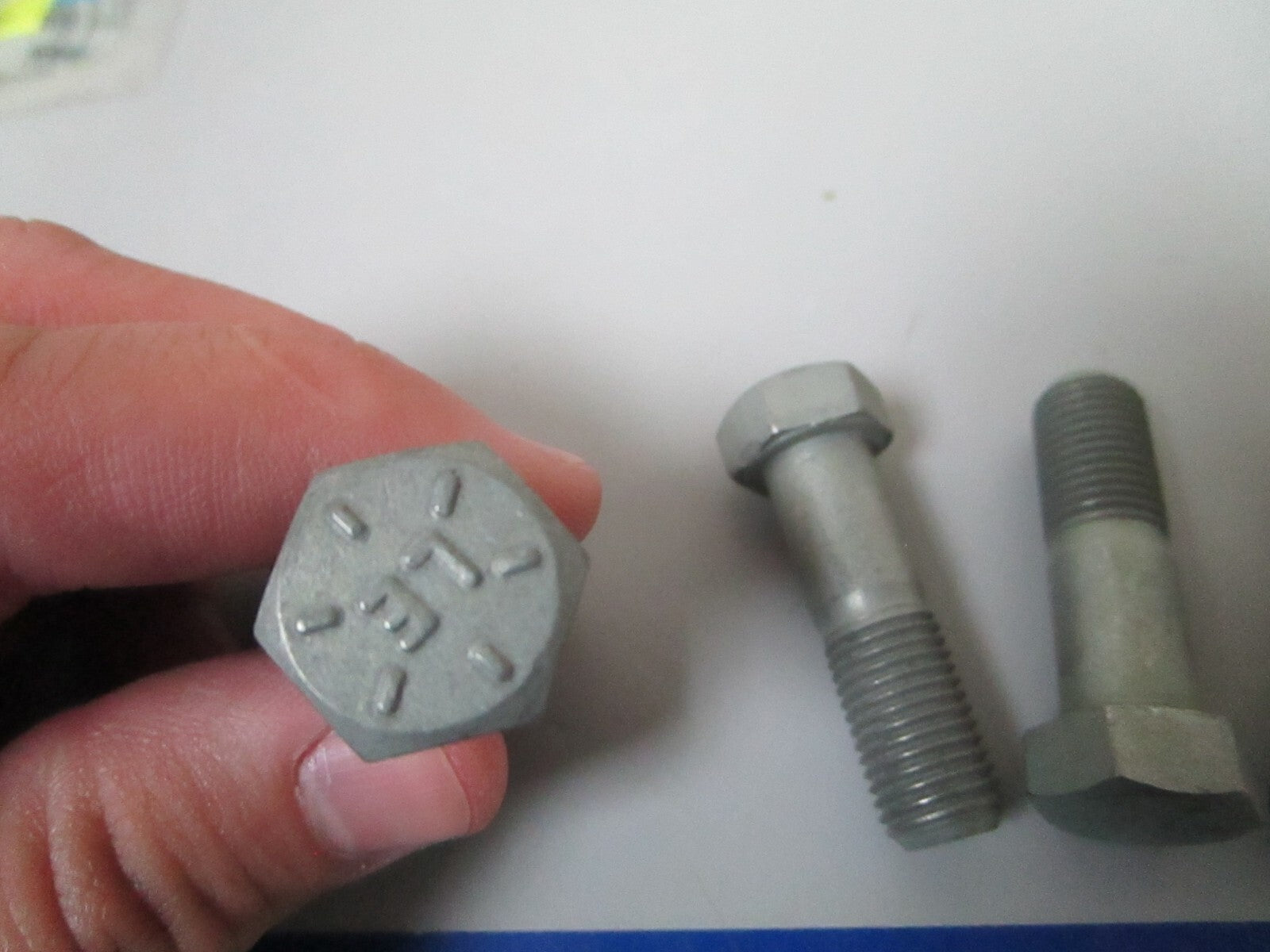 *NEW OEM* (LOT OF 4) 0810 Mercury Quicksilver Screw 805159