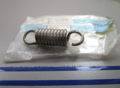 *NEW OEM* 0810 Volvo Penta Spring 814012