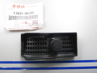 *NEW OEM* 0810 Suzuki Port Side Water Filter 17631-98J00