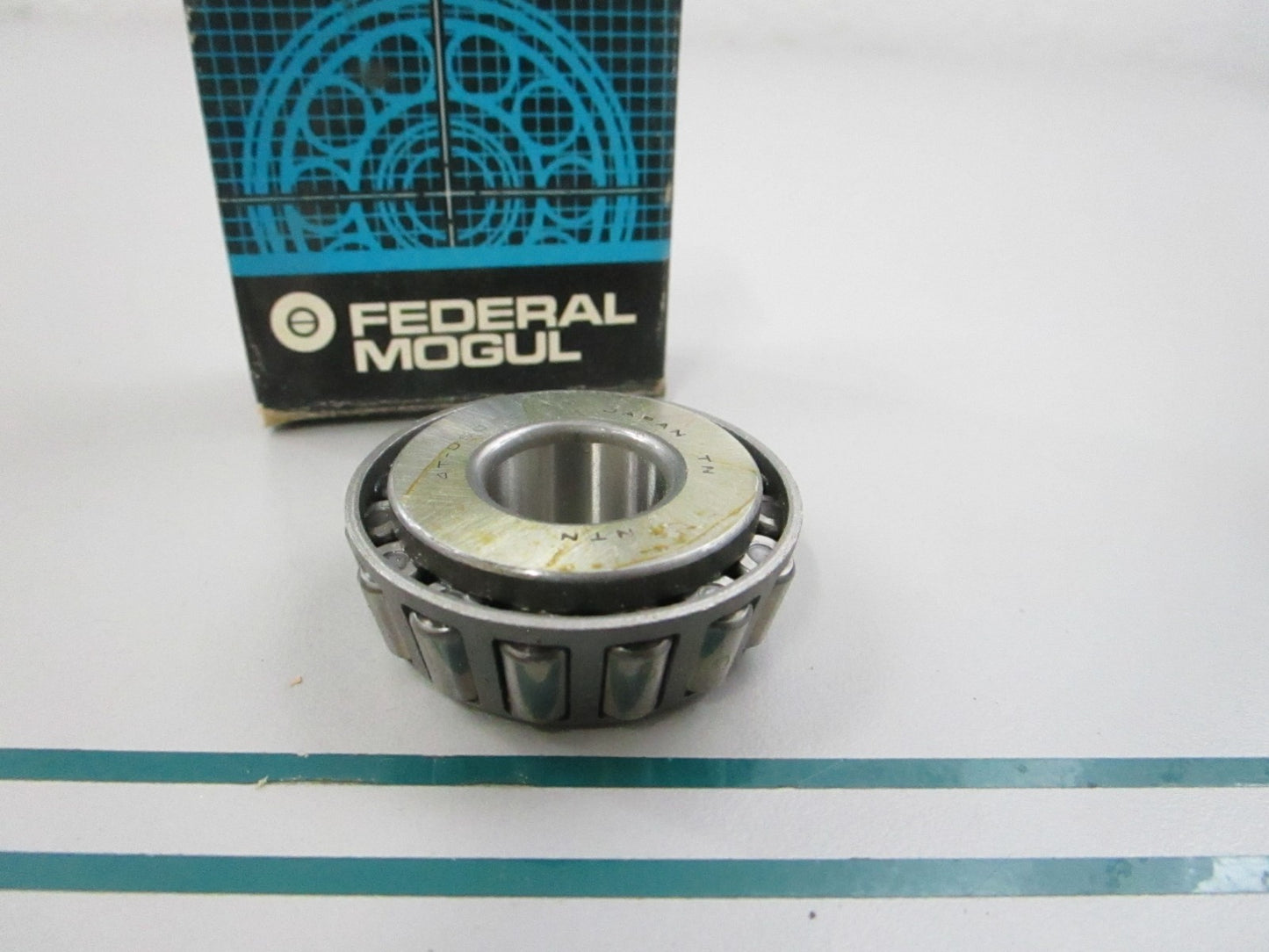 NEW OEM 05062 Federal Mogul BCA Bearing 0810