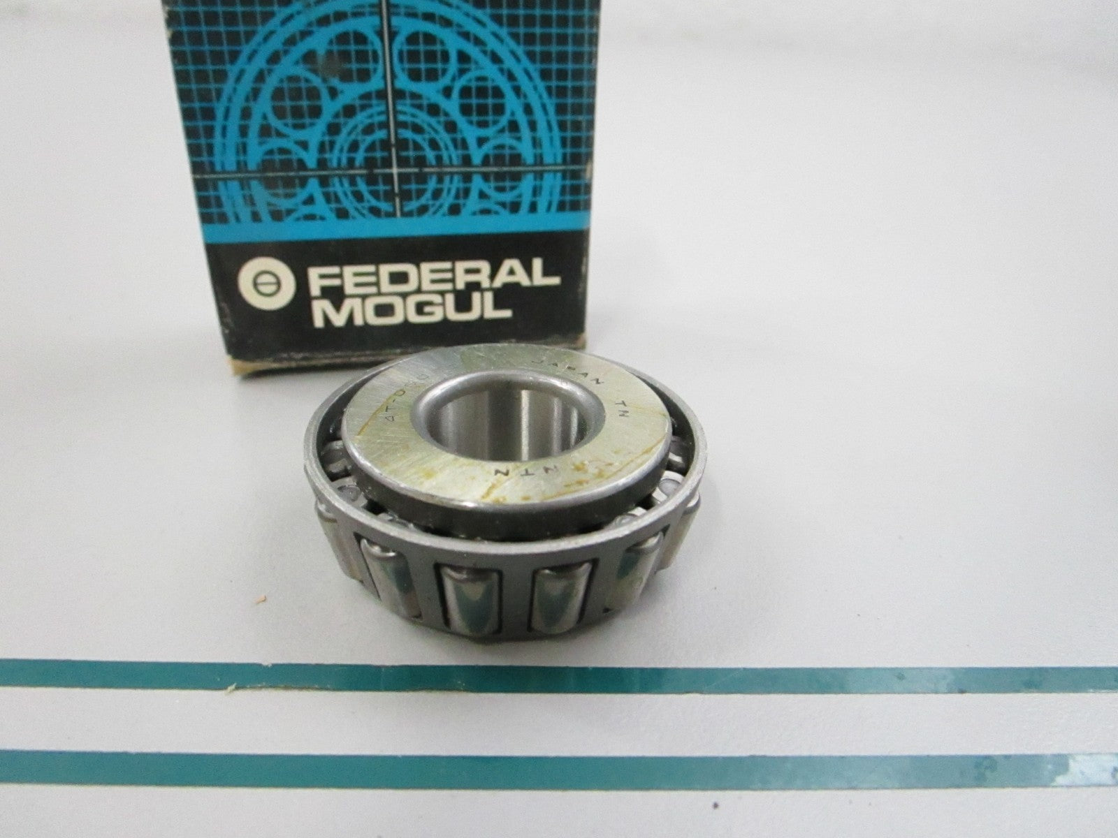 NEW OEM 05062 Federal Mogul BCA Bearing 0810