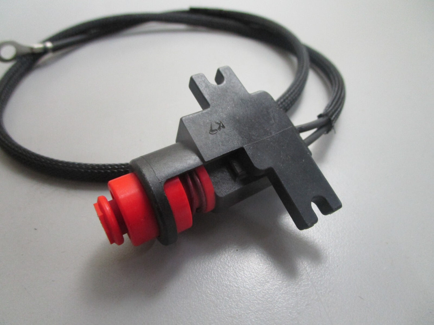 *NEW OEM* 0820 OMC Johnson Evinrude Stop Switch 585099 0585099