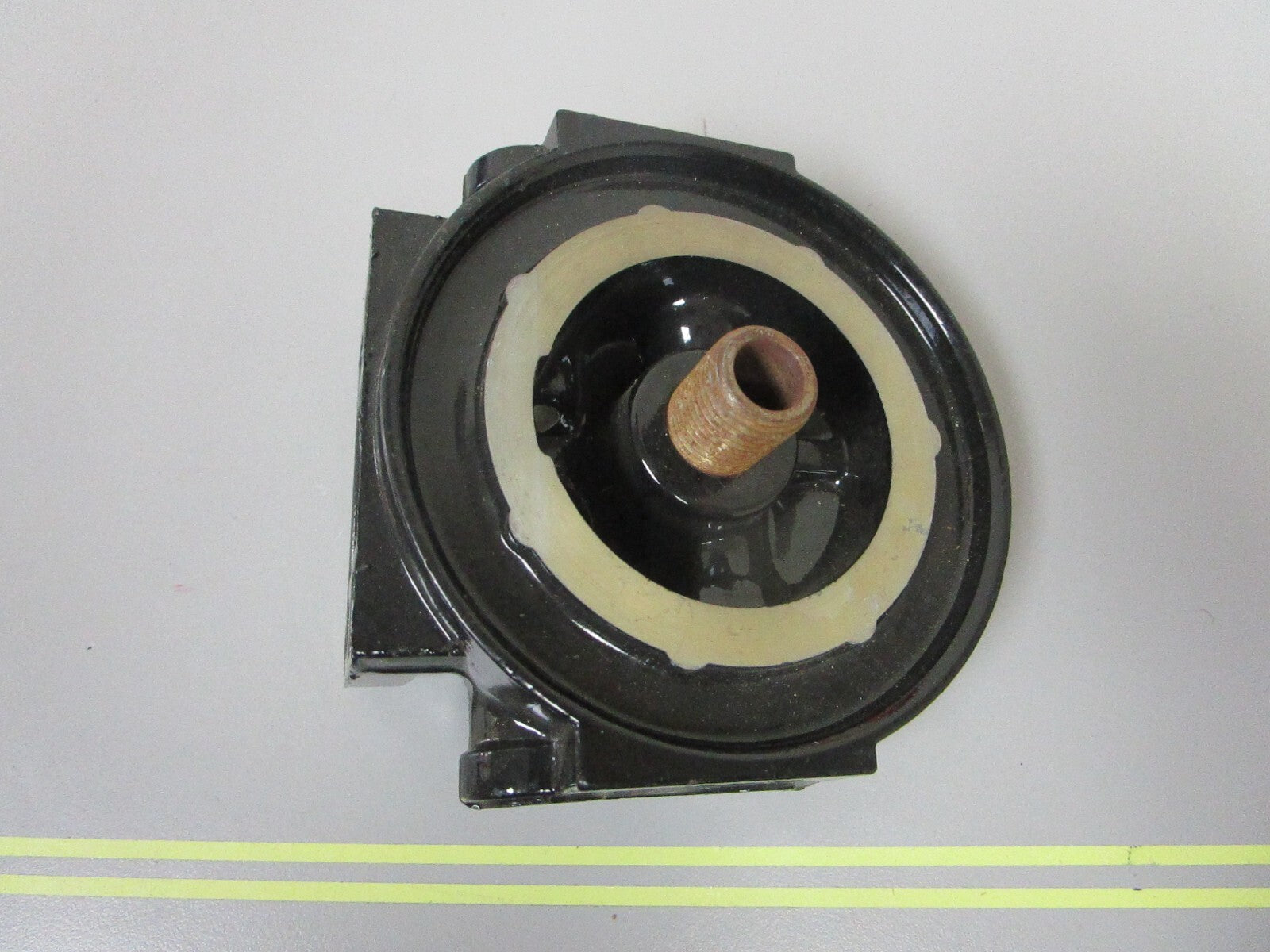 *NEW OEM* 0810 Mercury Quicksilver Water Separator Base 805373 805373-C