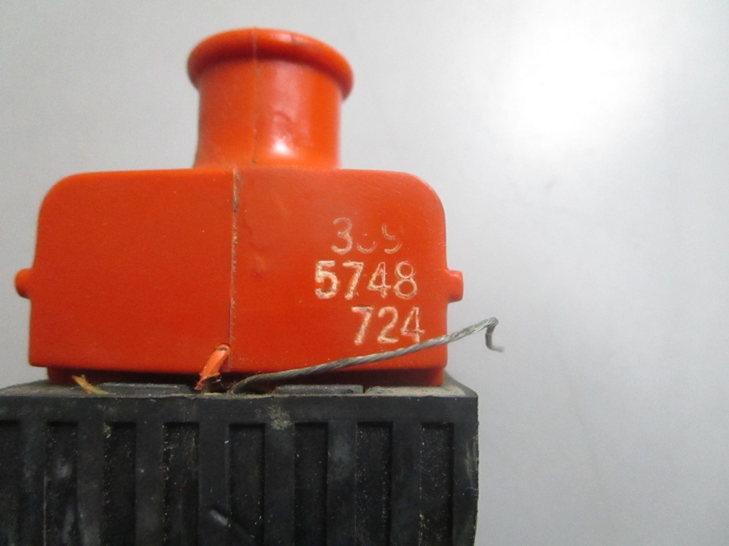 *NEW OEM* 0820 Mercury Quicksilver Ignition Coil 339-5288A2