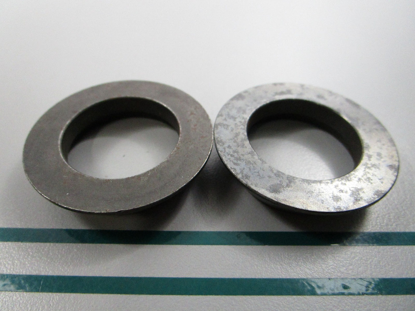 NEW OEM (LOT OF 2) 23-86770 Mercury Quicksilver Collar 0810