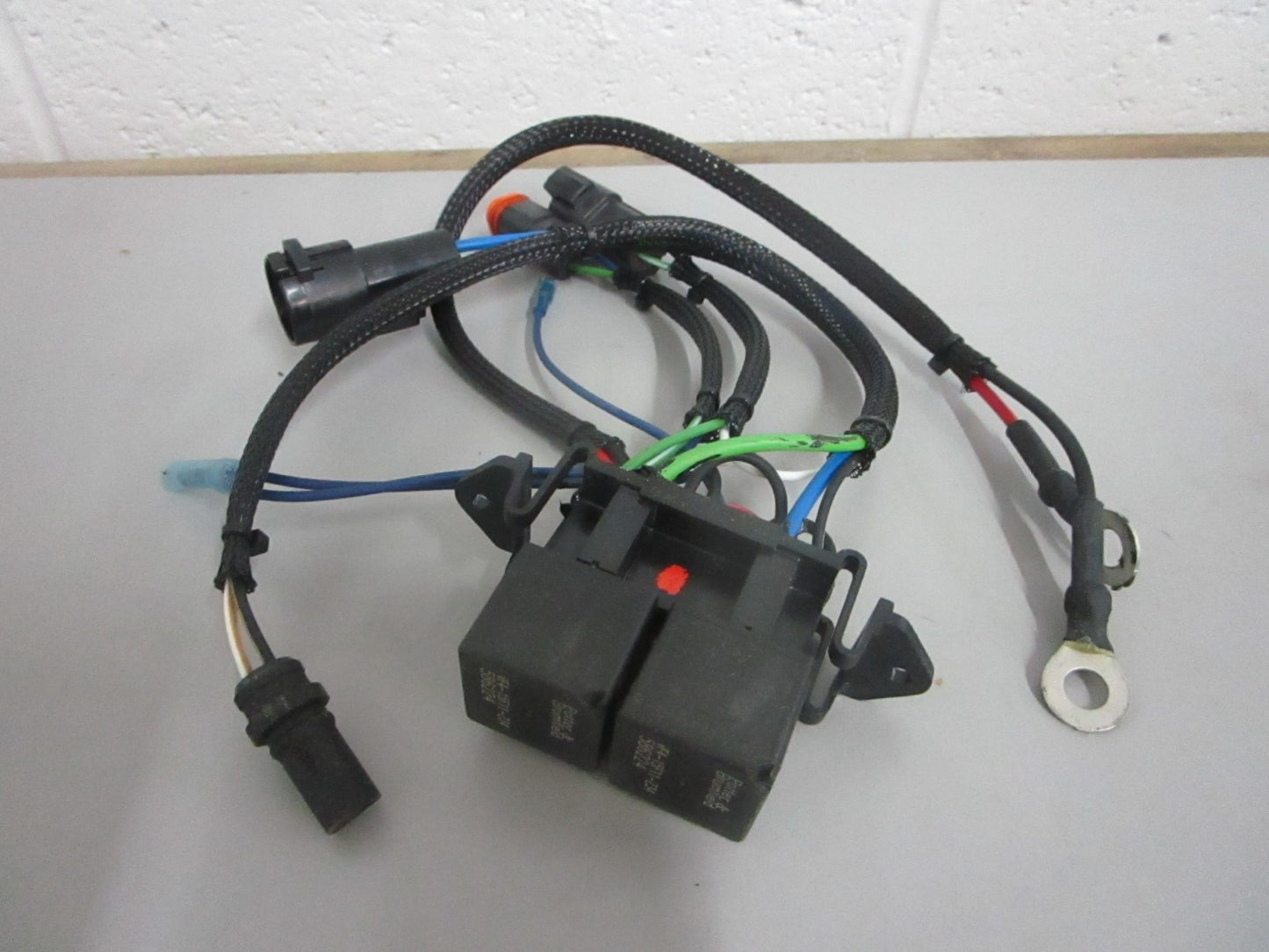 *NEW OEM* 0820 OMC Johnson Evinrude Relay & Cable Ay 586228 0586228