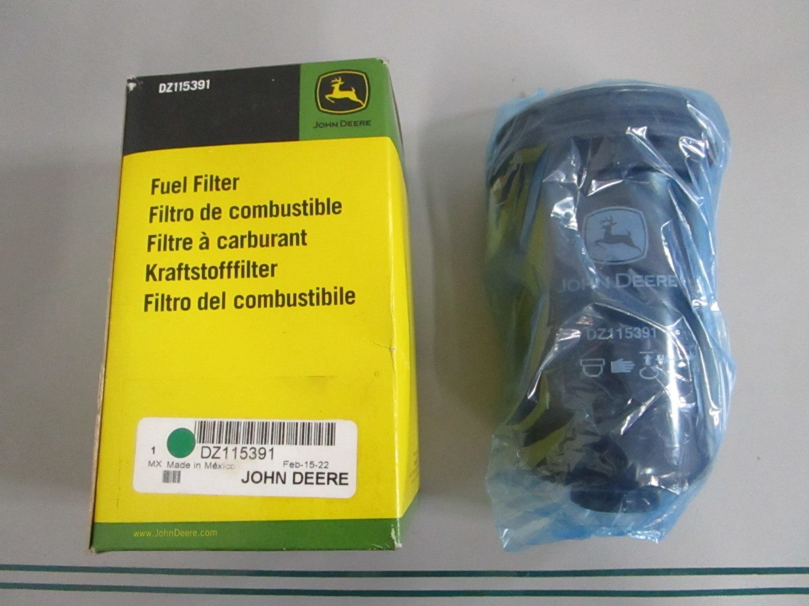 John Deere DZ115391 Primary Fuel Filter Element 6 Inch Diesel NEW OEM 0820