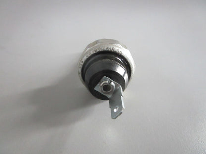 NEW OEM 984897 0984897 OMC Johnson Evinrude Oil Switch Assy 0820