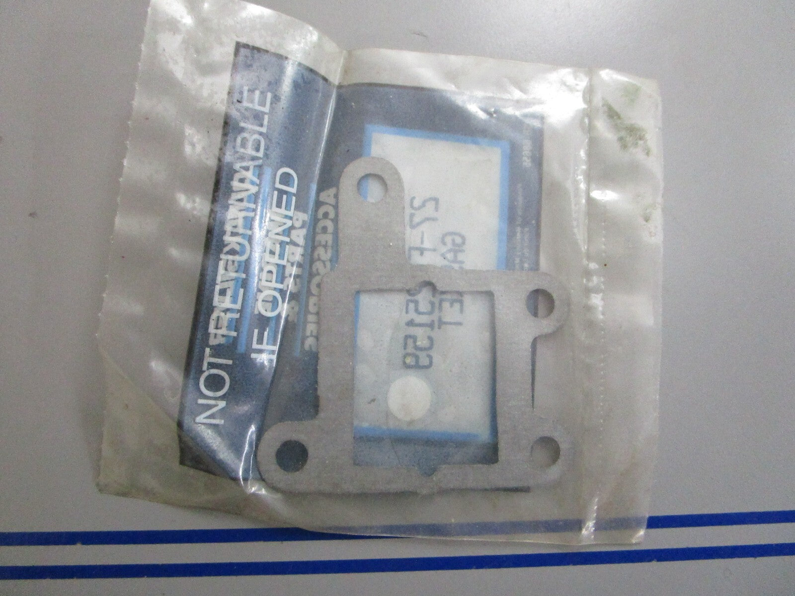 *NEW OEM* 0810 Mercury Quicksilver Gasket 27-F525159