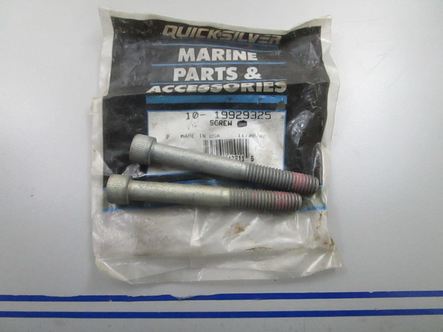 *NEW OEM* (LOT OF 2) 0810 Mercury Quicksilver Screw 10-19929325