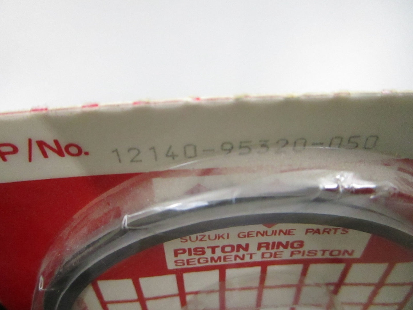 *NEW OEM* 0810 Suzuki Piston Ring Set 12140-95320-050