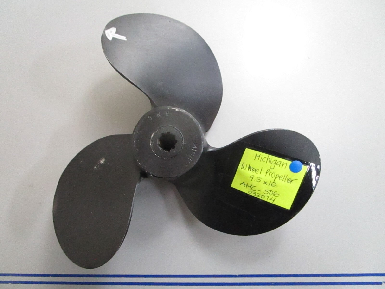*NEW* 0820 Michigan Wheel 9.5×10 Propeller AMC-506 032074