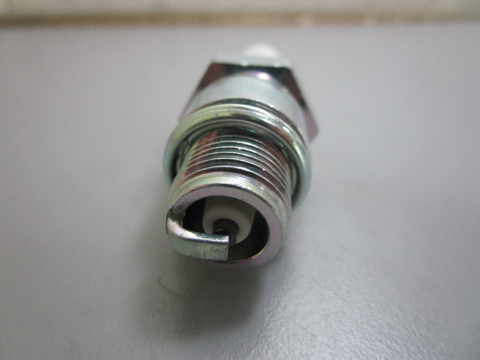 *NEW* (LOT OF 9) 0820 NGK Spark Plug BR5HS