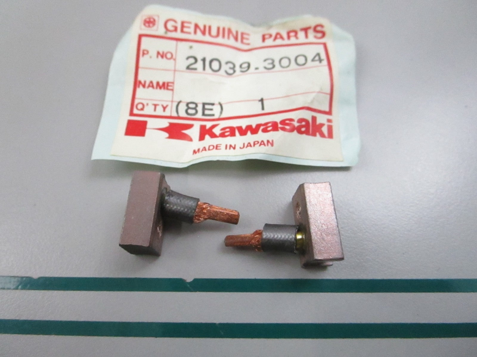 NEW OEM (LOT OF 2) 21039-3004 Kawasaki Brush 0810