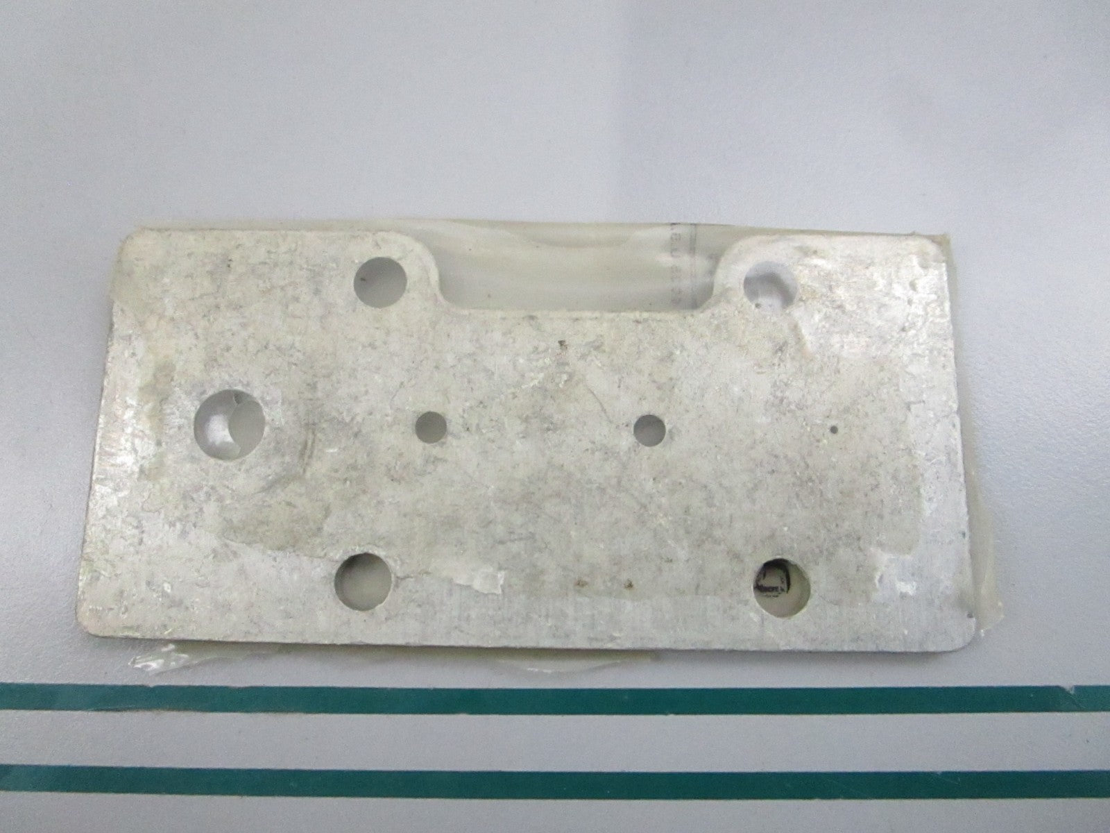 NEW OEM 45336 Mercury Quicksilver Plate 0810