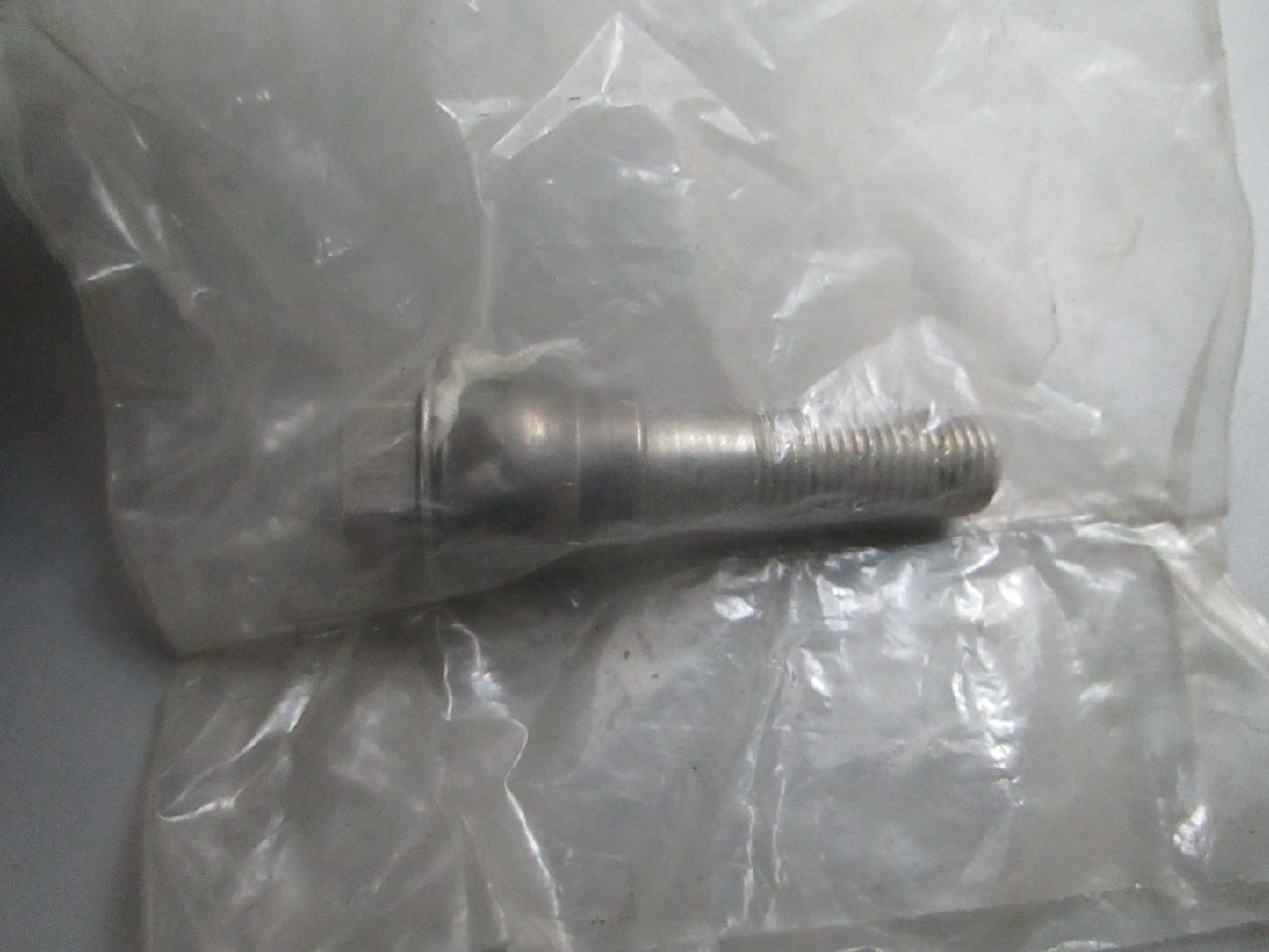 *NEW OEM* 0810 Mercury Quicksilver Bolt Assembly 10-87738A1