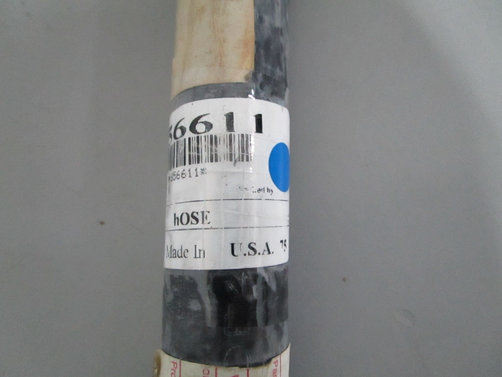 *NEW OEM* 0820 Volvo Penta Hose 856611