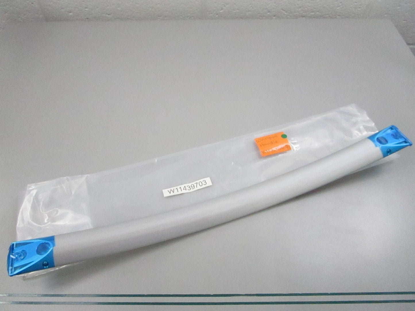 NEW OEM W11439703 Whirlpool Handle 0810