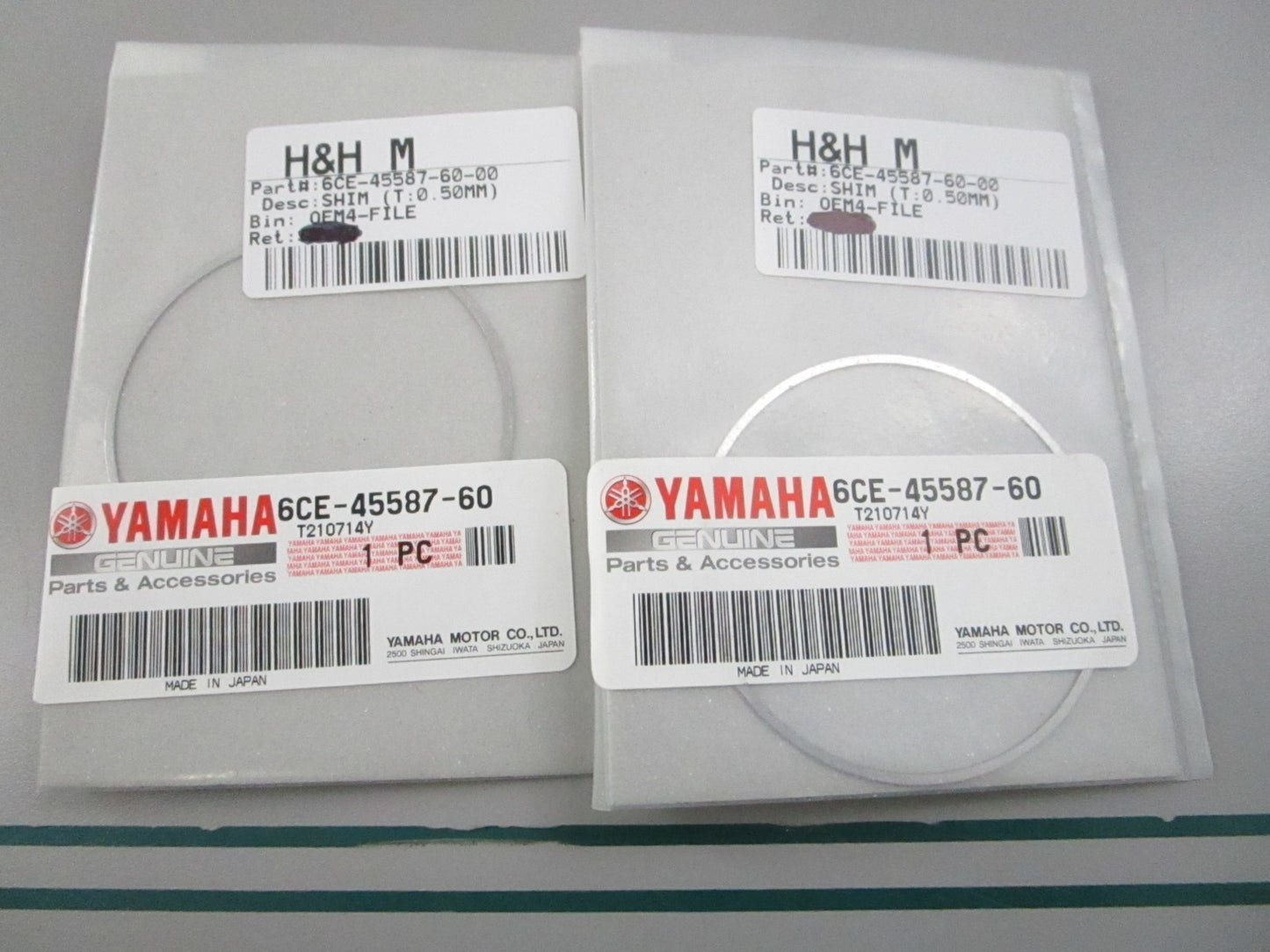 NEW OEM (LOT OF 2) 6CF-45587-60-00 Yamaha (T:0.50mm) Shim 0810