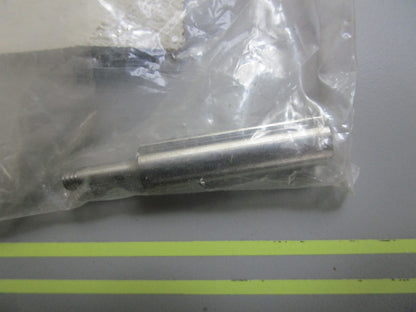 *NEW OEM* 0810 OMC Johnson Evinrude Plunger 313636 0313636