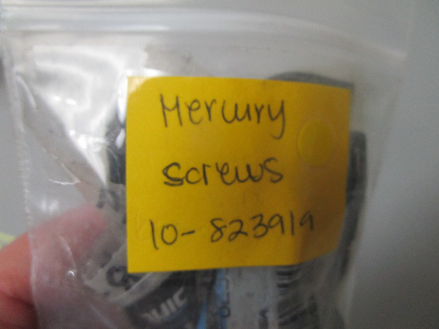 *NEW OEM* (LOT OF 5) 0750 Mercury Quicksilver SCREWS 10-823919