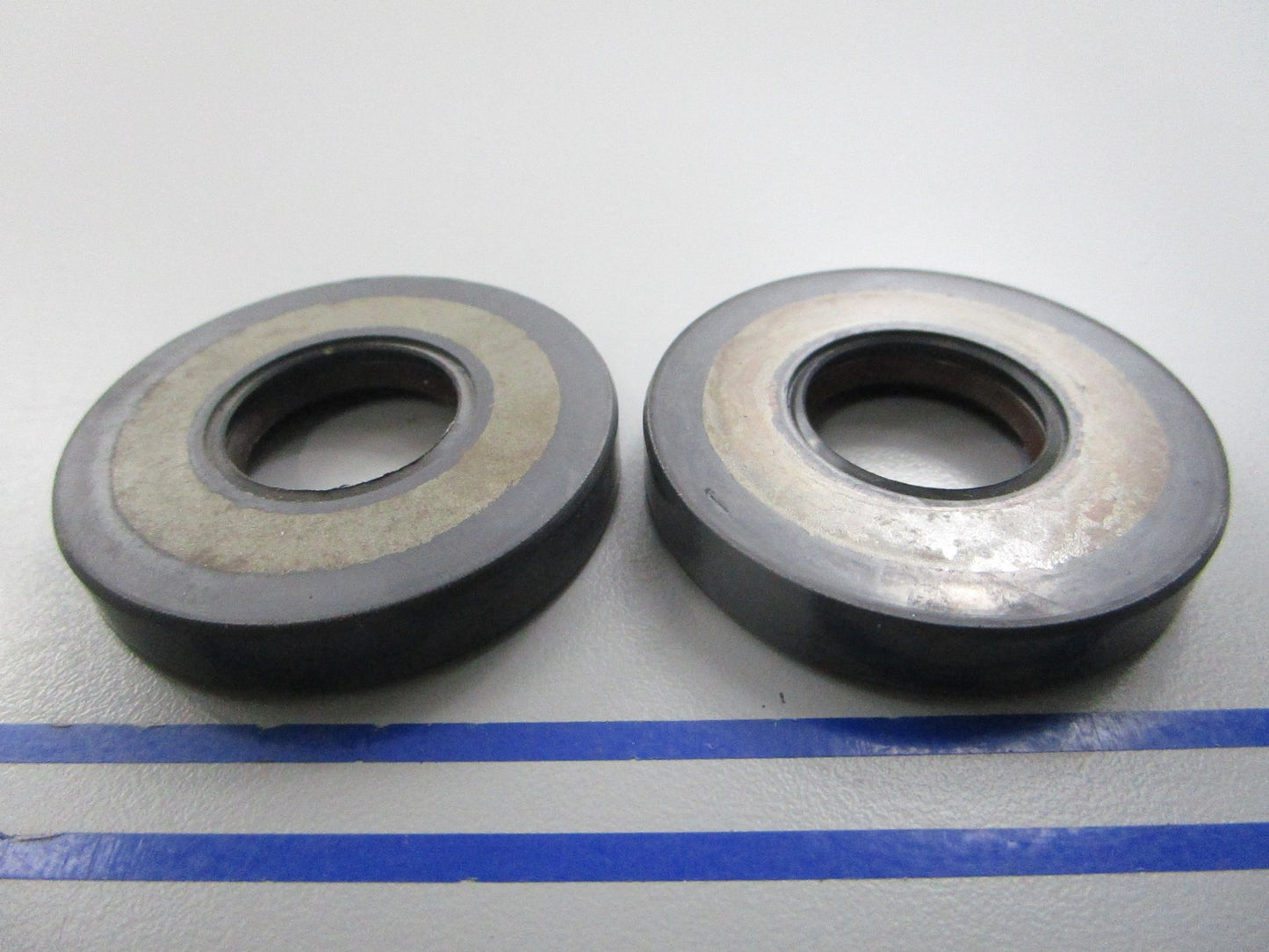 NEW OEM (LOT OF 2) 26-8224M Mercury Quicksilver Seal 0810
