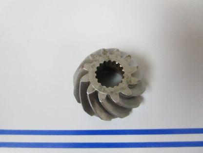 *NEW OEM* 0810 OMC Johnson Evinrude Pinion Gear 315533 0315533